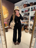 Completo maglia e pantalone con colletto a contrasto