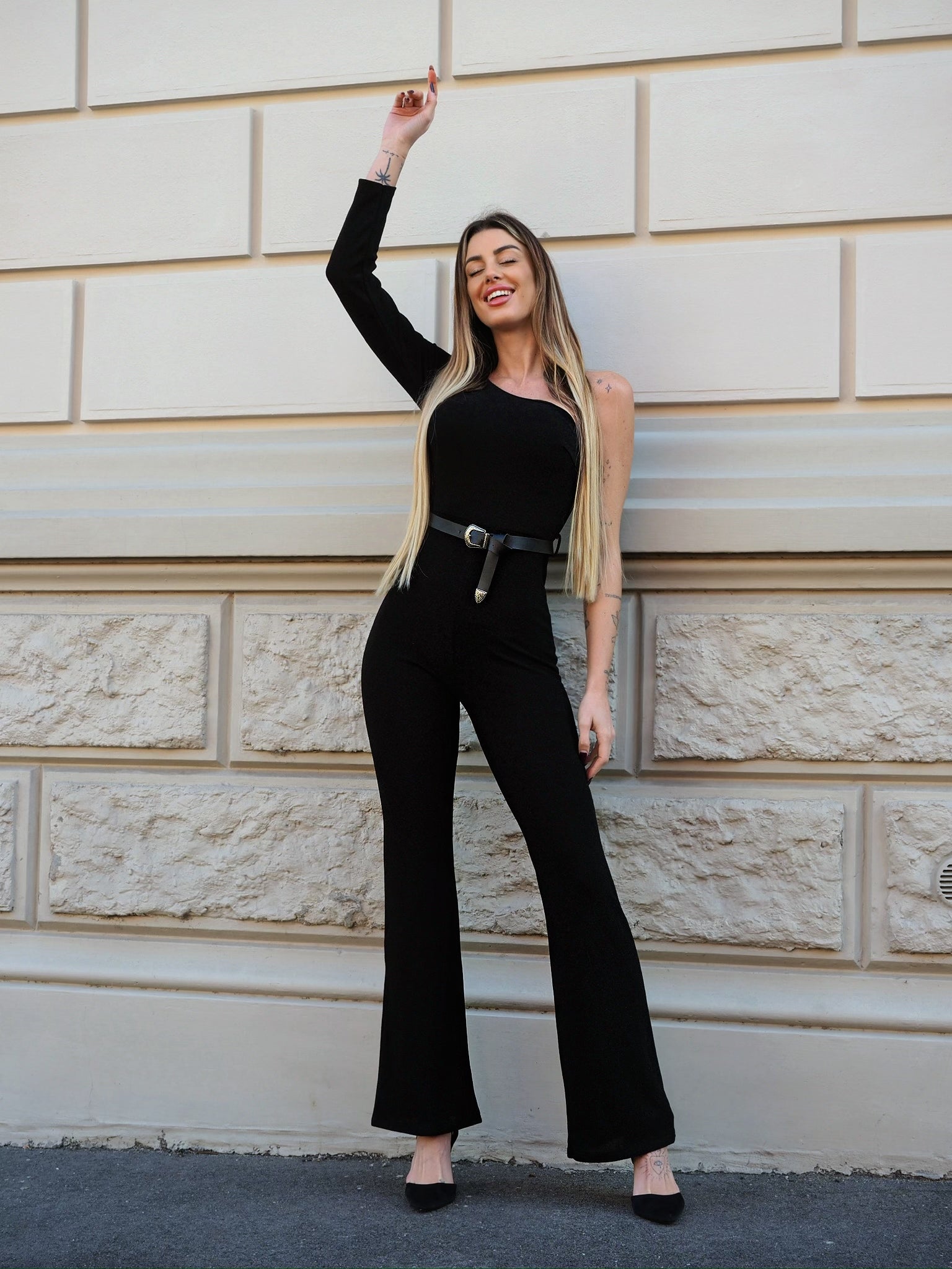 Tuta monospalla nera glitter con cintura