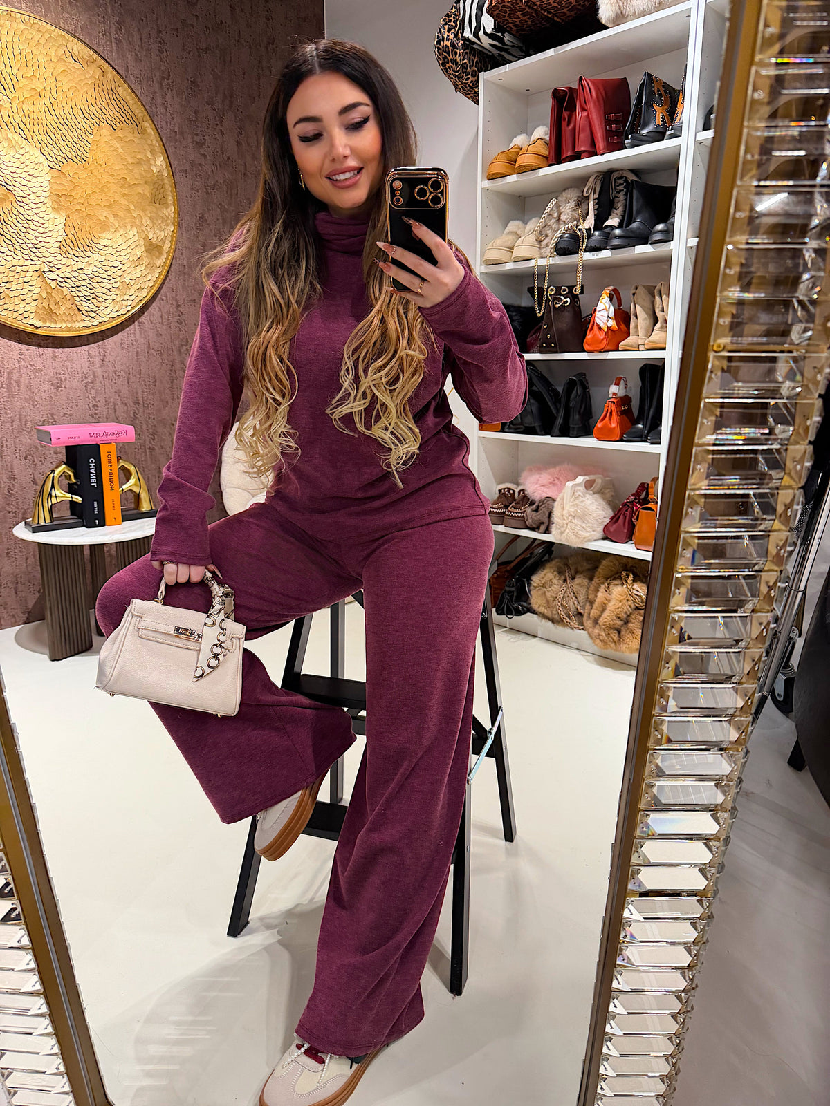 Completo comfy collo alto