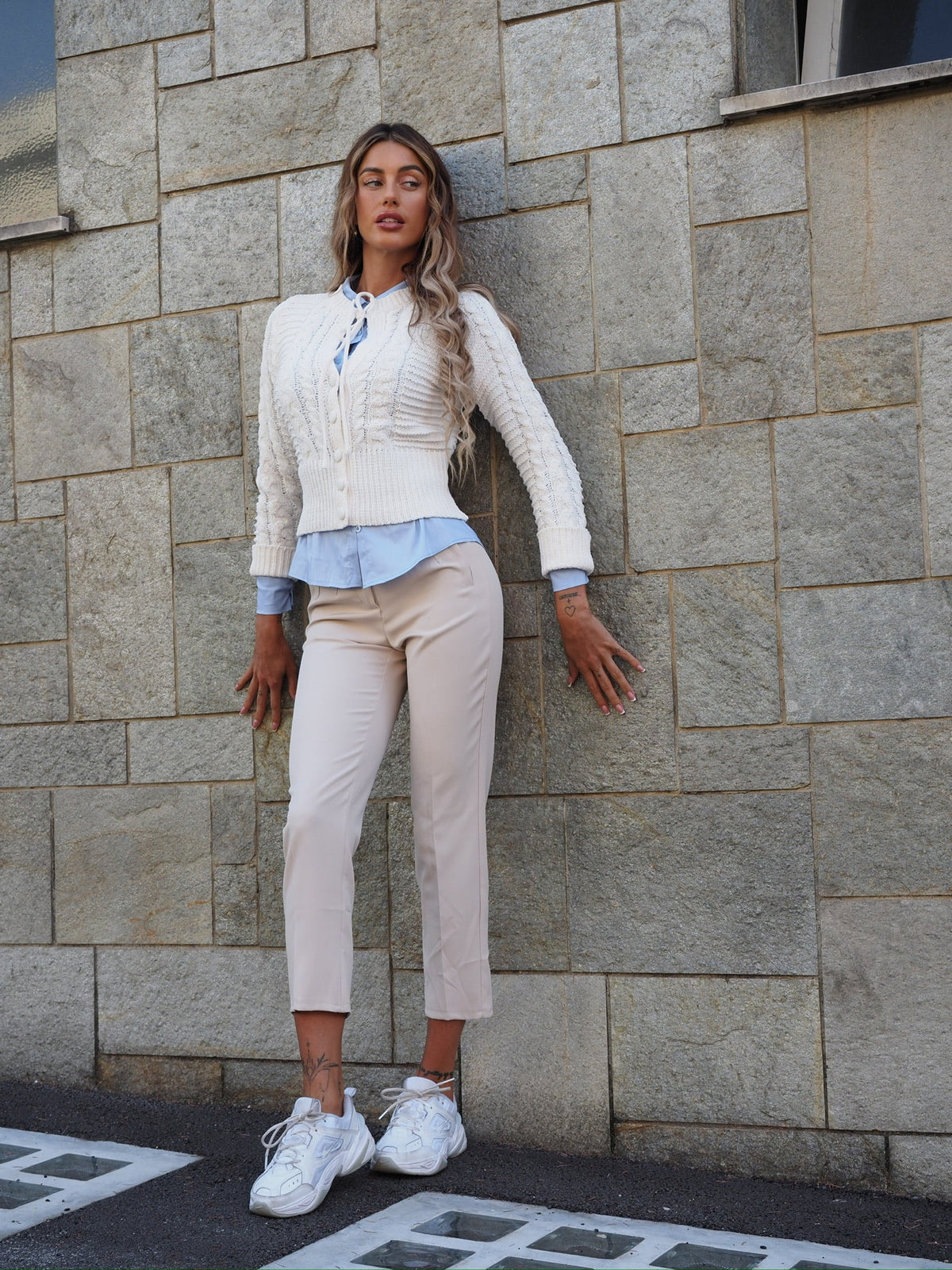 Maglione panna con trecce