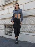 Camicia grigia con cravatta