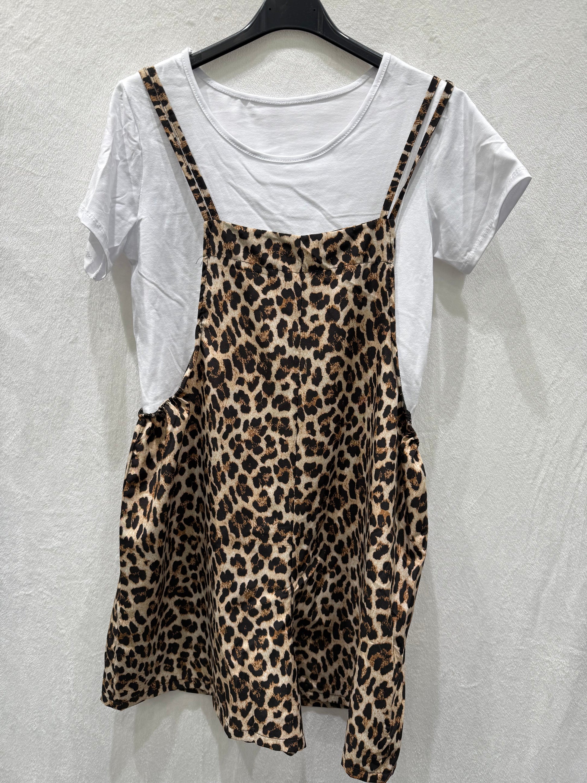 Tutina animalier con t-shirt
