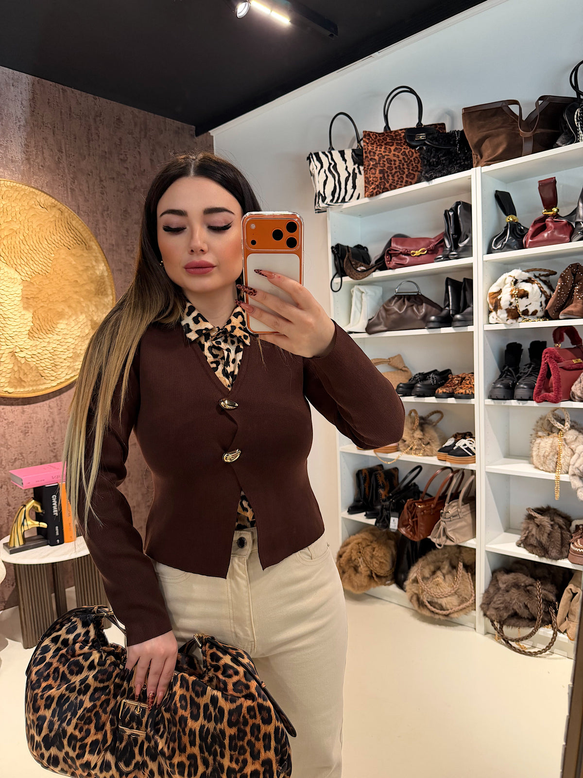 Cardigan con gocce oro