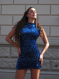 Abito smanicato con paillettes blu oceano