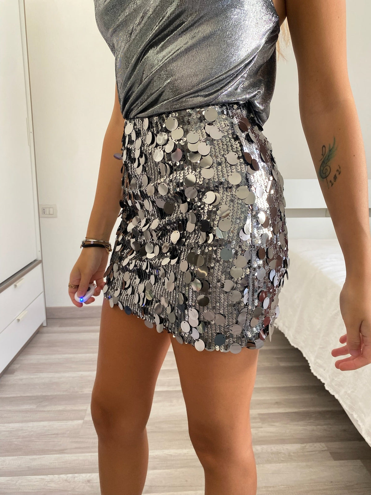 Gonna con maxi paillettes silver