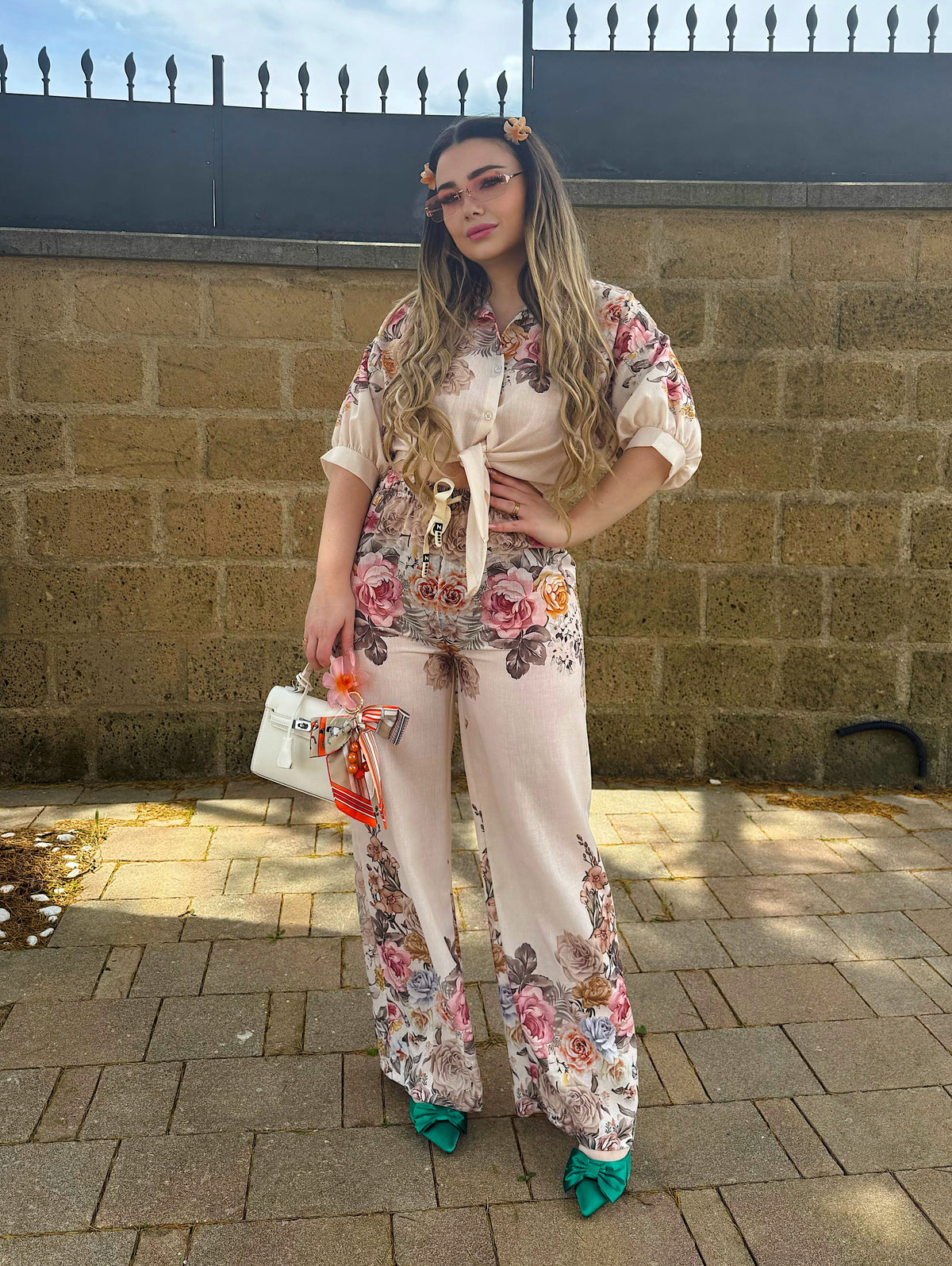 Set camicia e pantalone floreale