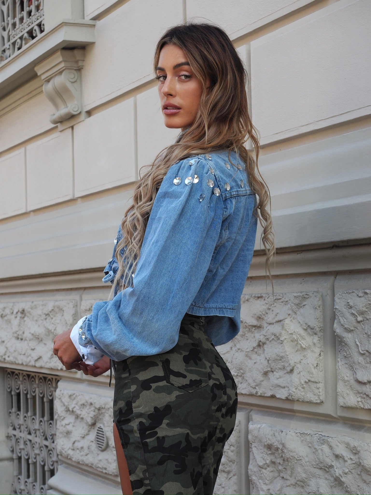 Giacca in jeans con strass