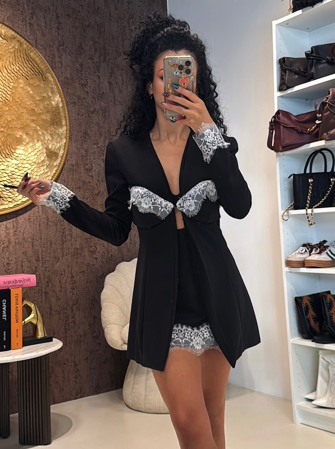 Completo giacca e short con pizzo