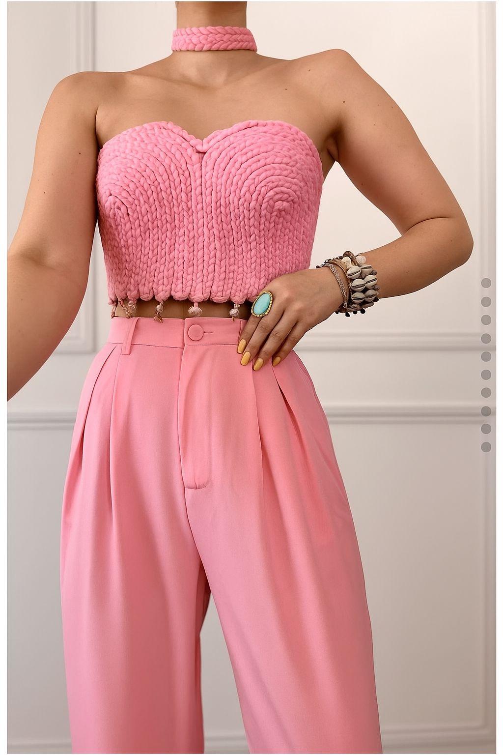 Completo top e pantalone cipria con conchiglie