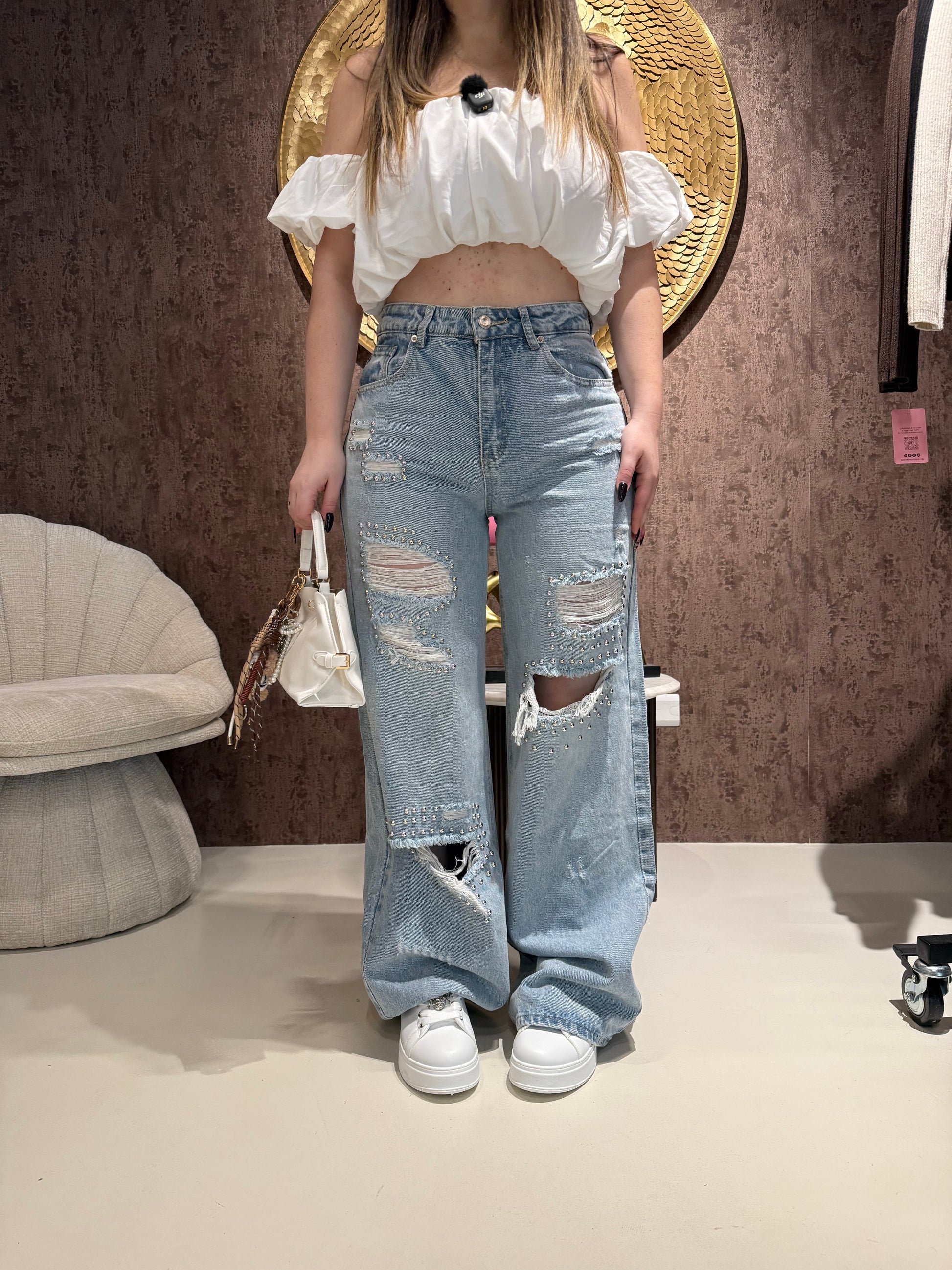 Jeans Wide Leg Strappi e Borchie