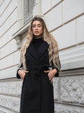 Cappotto nero con cintura