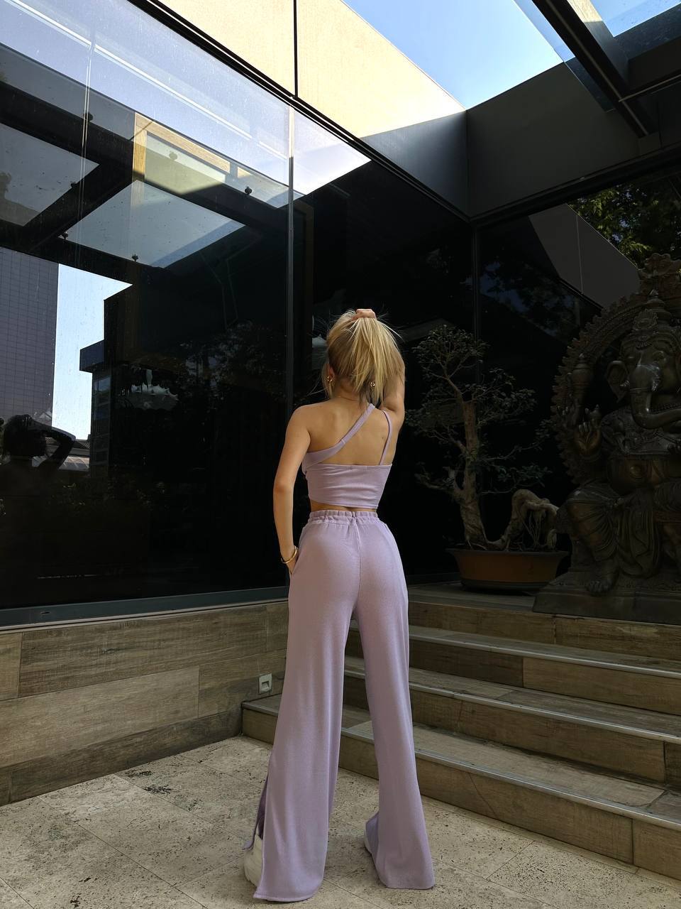 Set due pezzi top e pantalone lilla