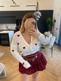 Cardigan bianco cuori rossi