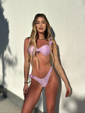 Bikini lilla con rose