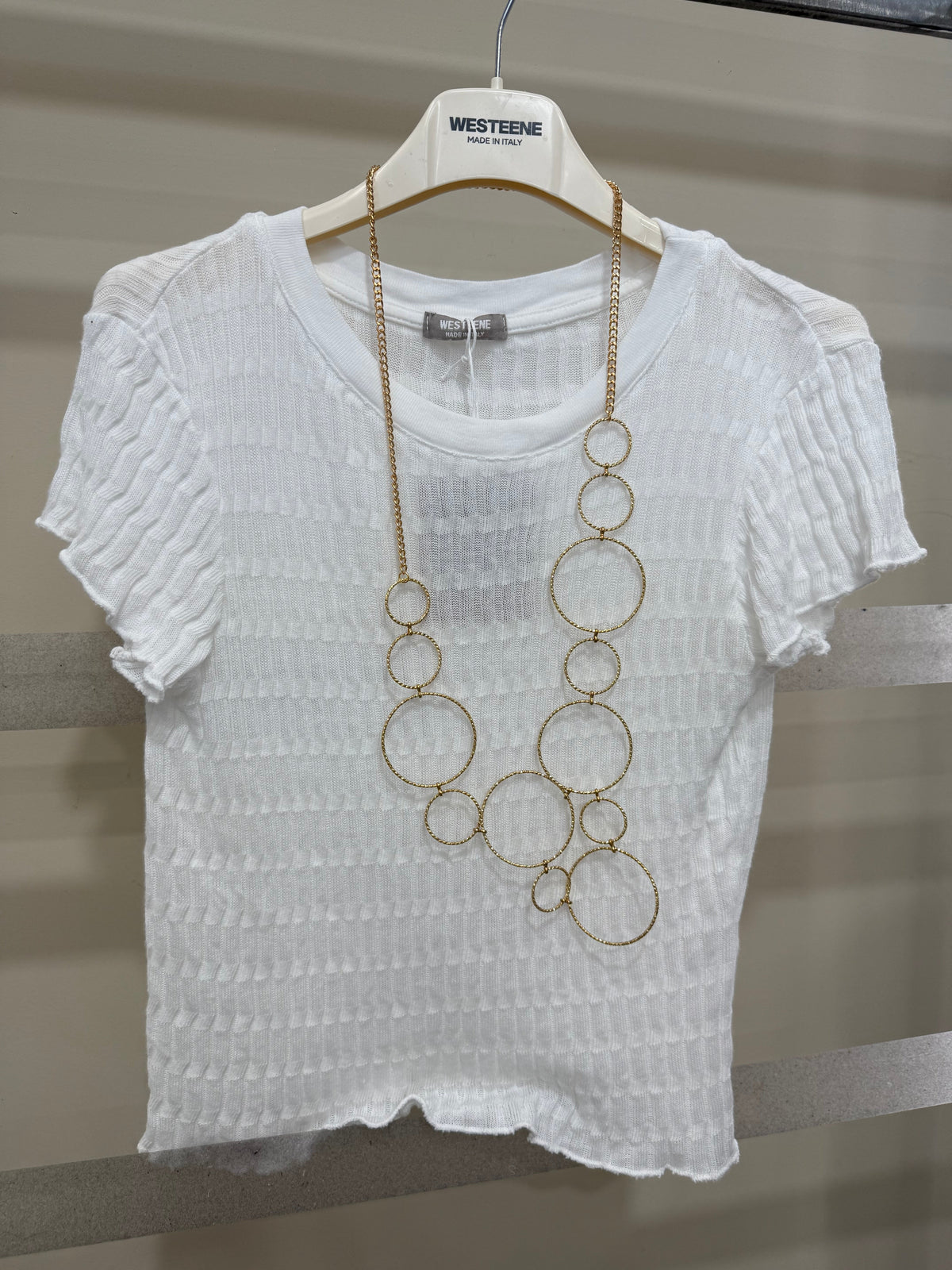 Maglia con ricamo