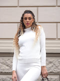 Completo basic maglia e pantalone bianco