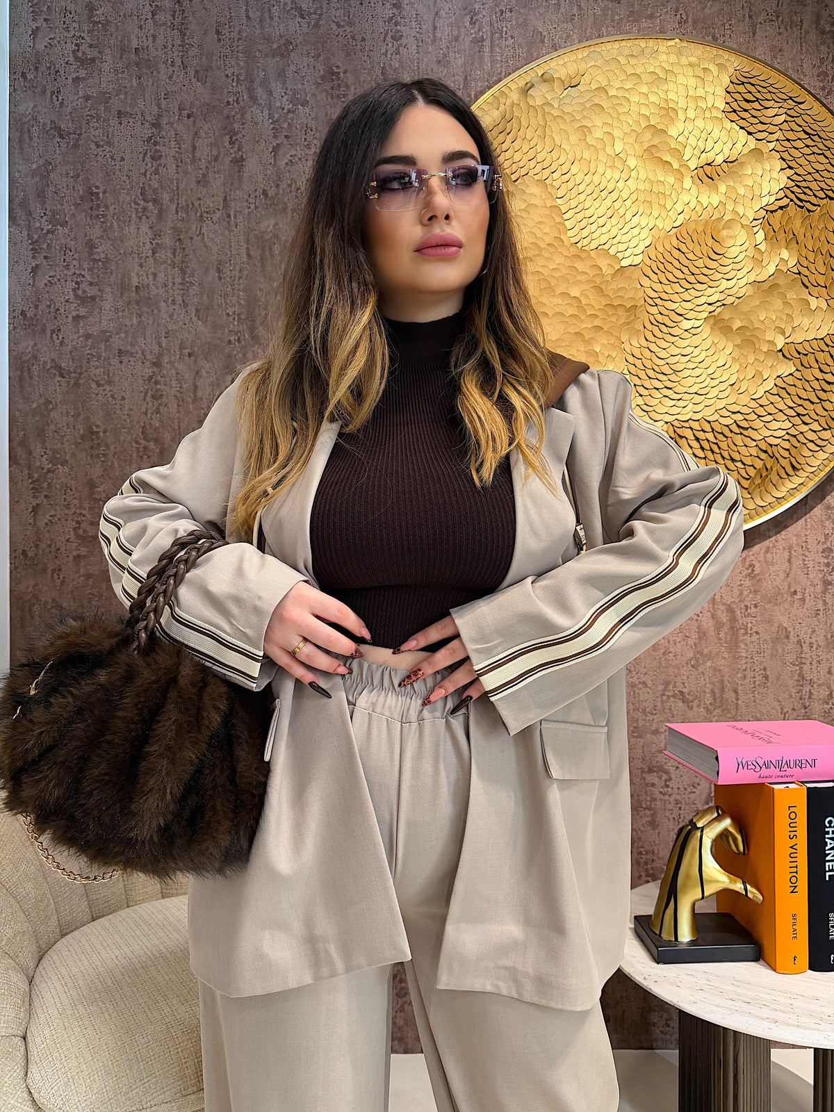 Completo Urban Chic con Cappuccio Marrone