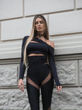 Maglia nera con spacchi
