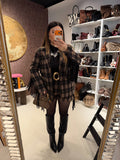 Completo in tweed short e giacca con frange laterali
