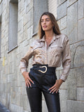 Pantalone in ecopelle con cintura