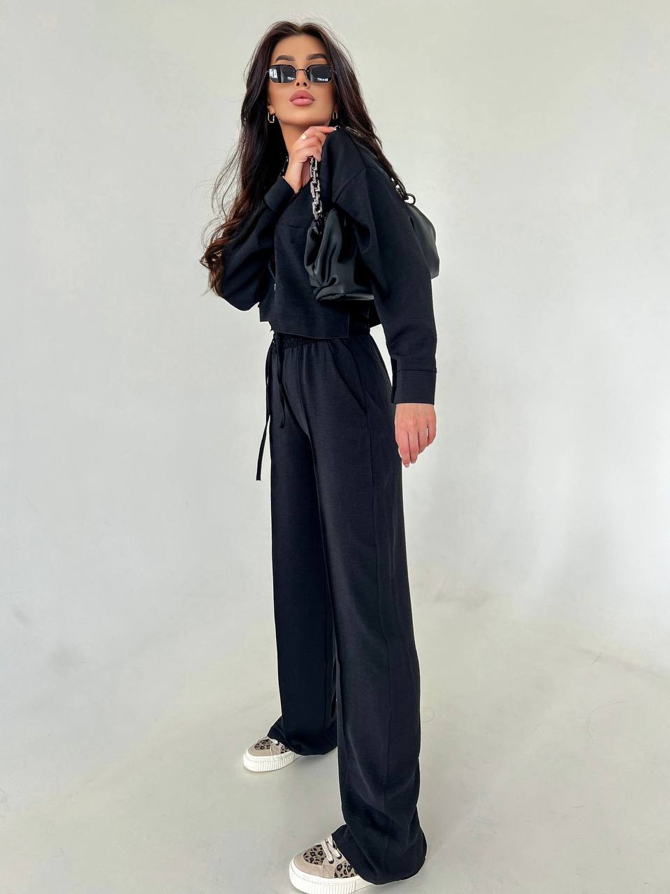 Pantalone nero basico