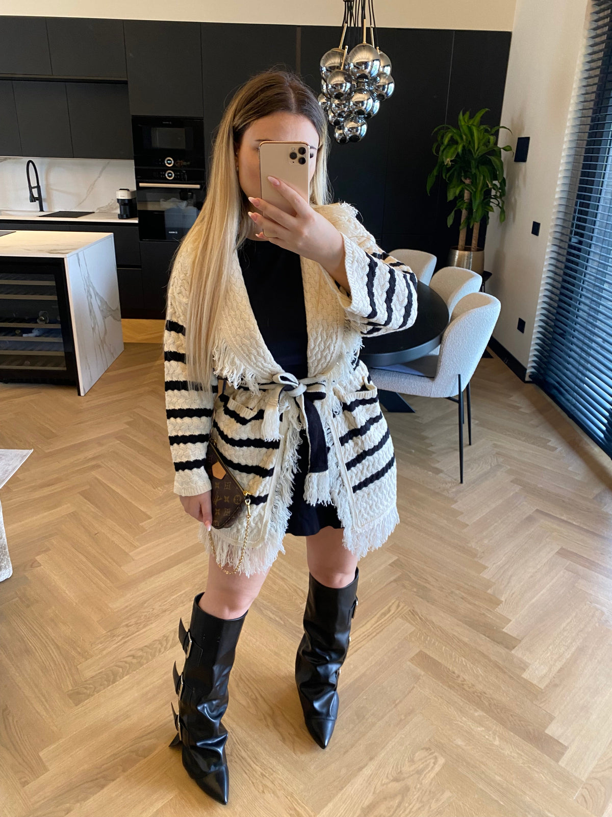 Cardigan bianco nero