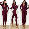 Tuta con gioiello bordeaux