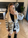 Cardigan bianco nero