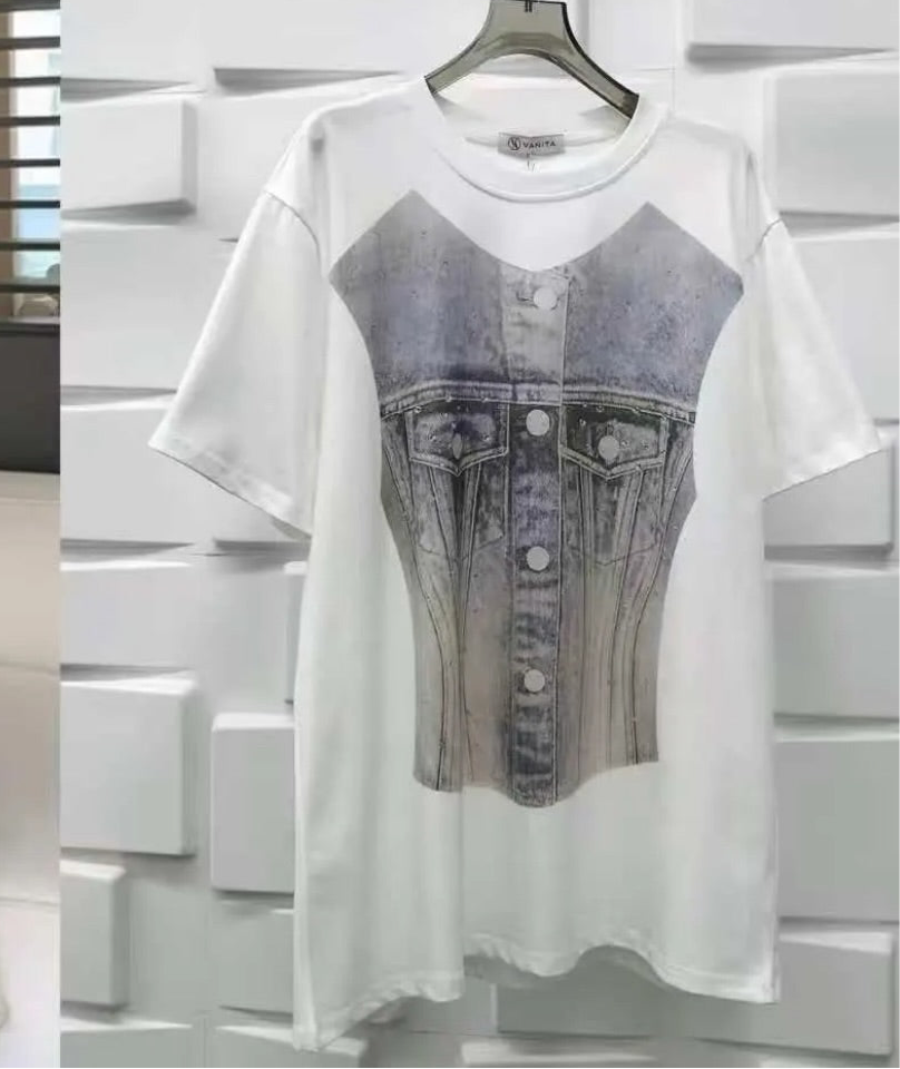 T-shirt con stampa denim