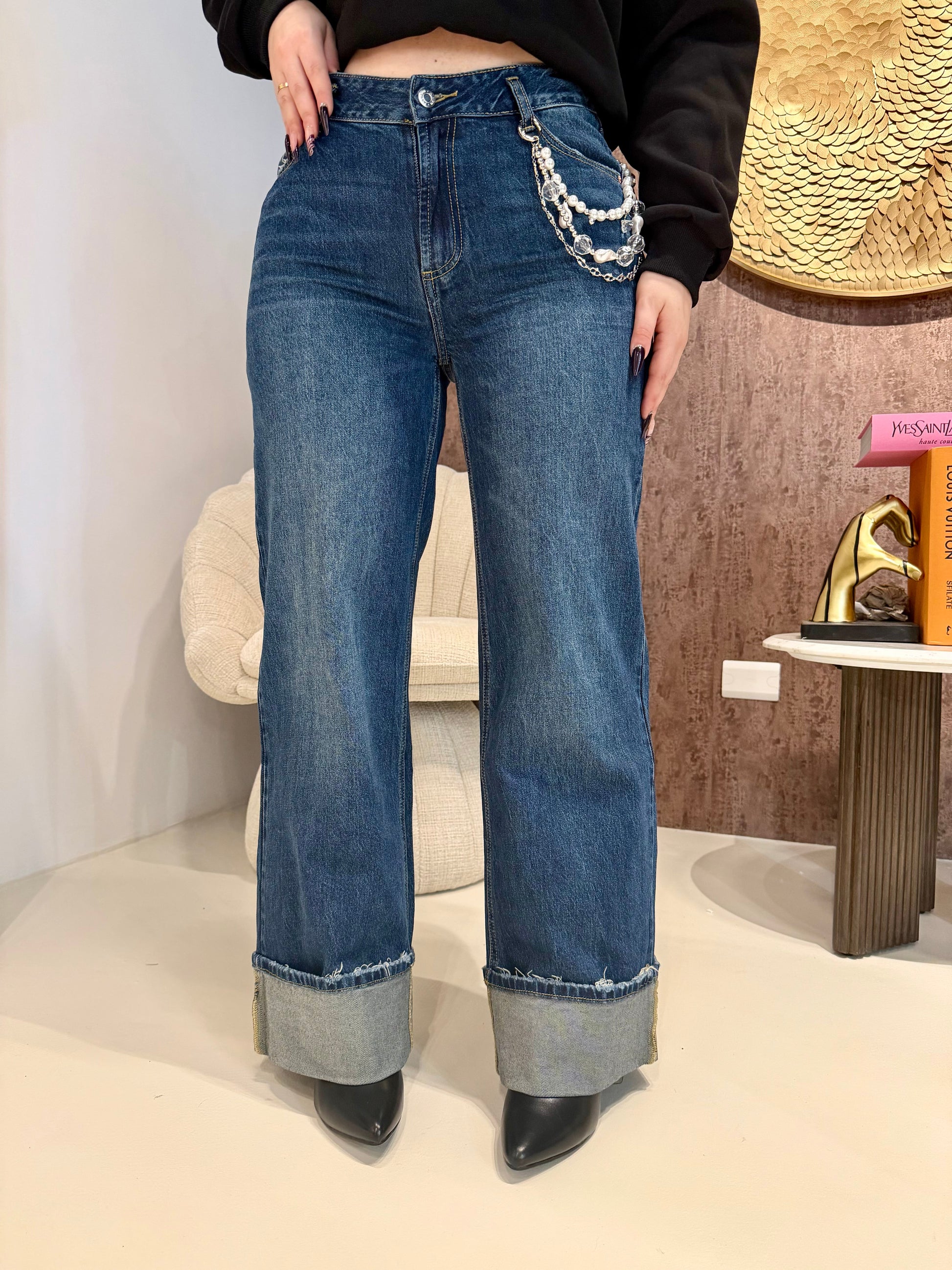 Jeans Wide Leg con catenina