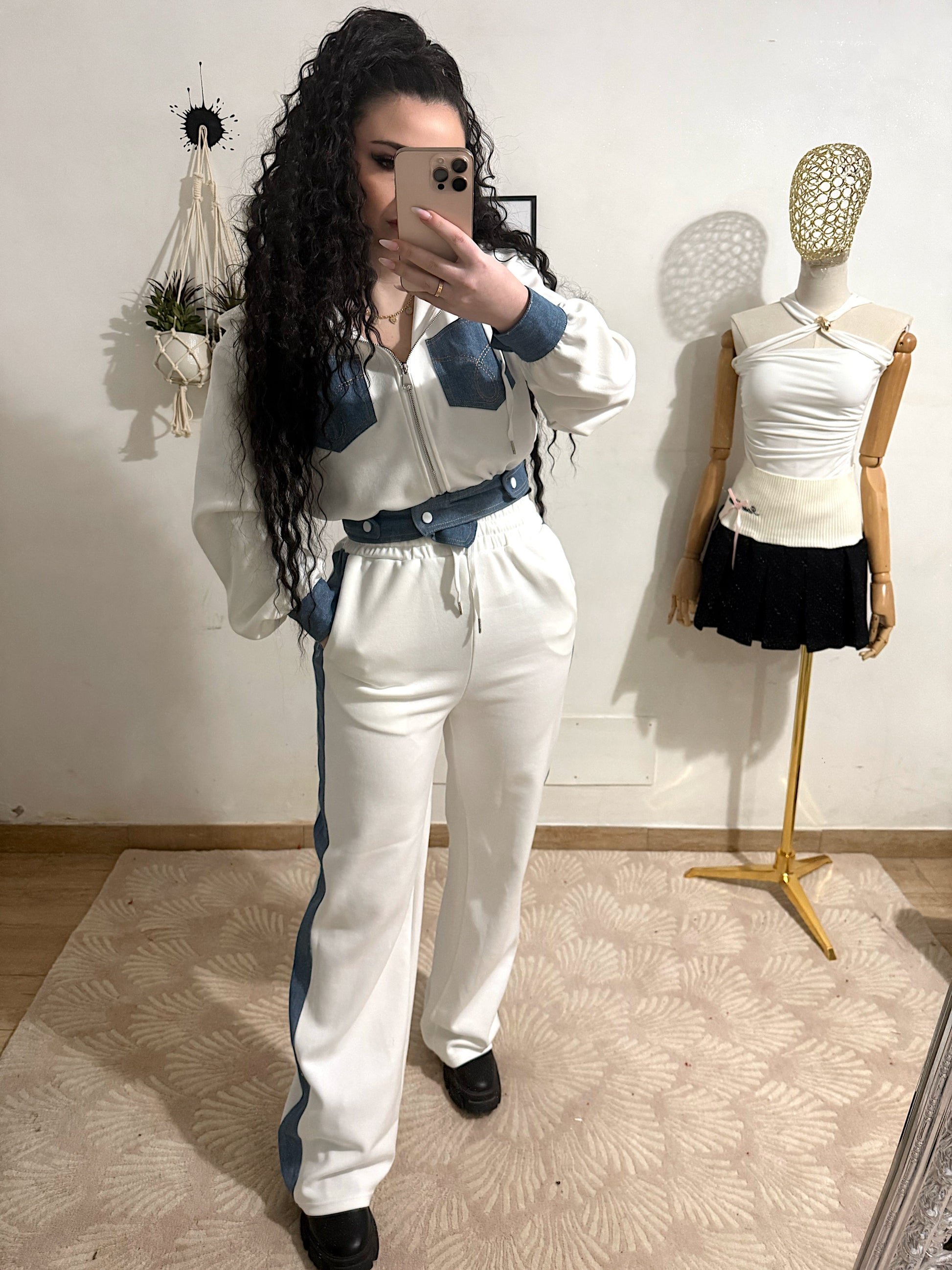 Tuta sportiva in denim