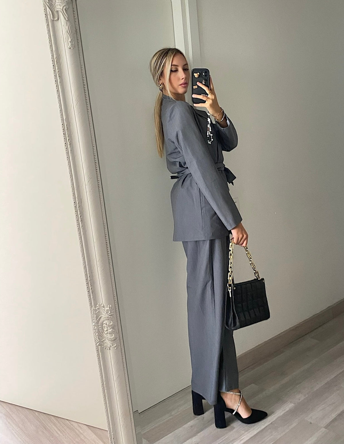 Tailleur grigio