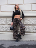 Maglioncino nero crop a onde