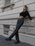 Pantalone in ecopelle con zip