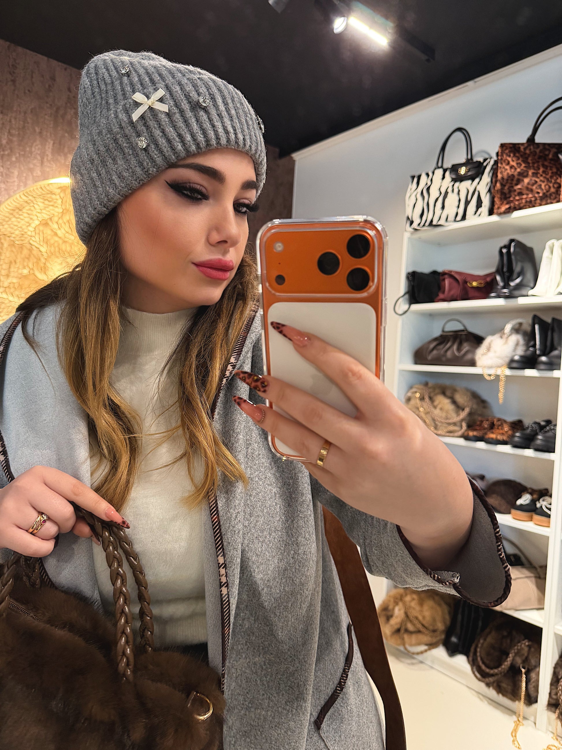 Cappelli sciarpe e guanti