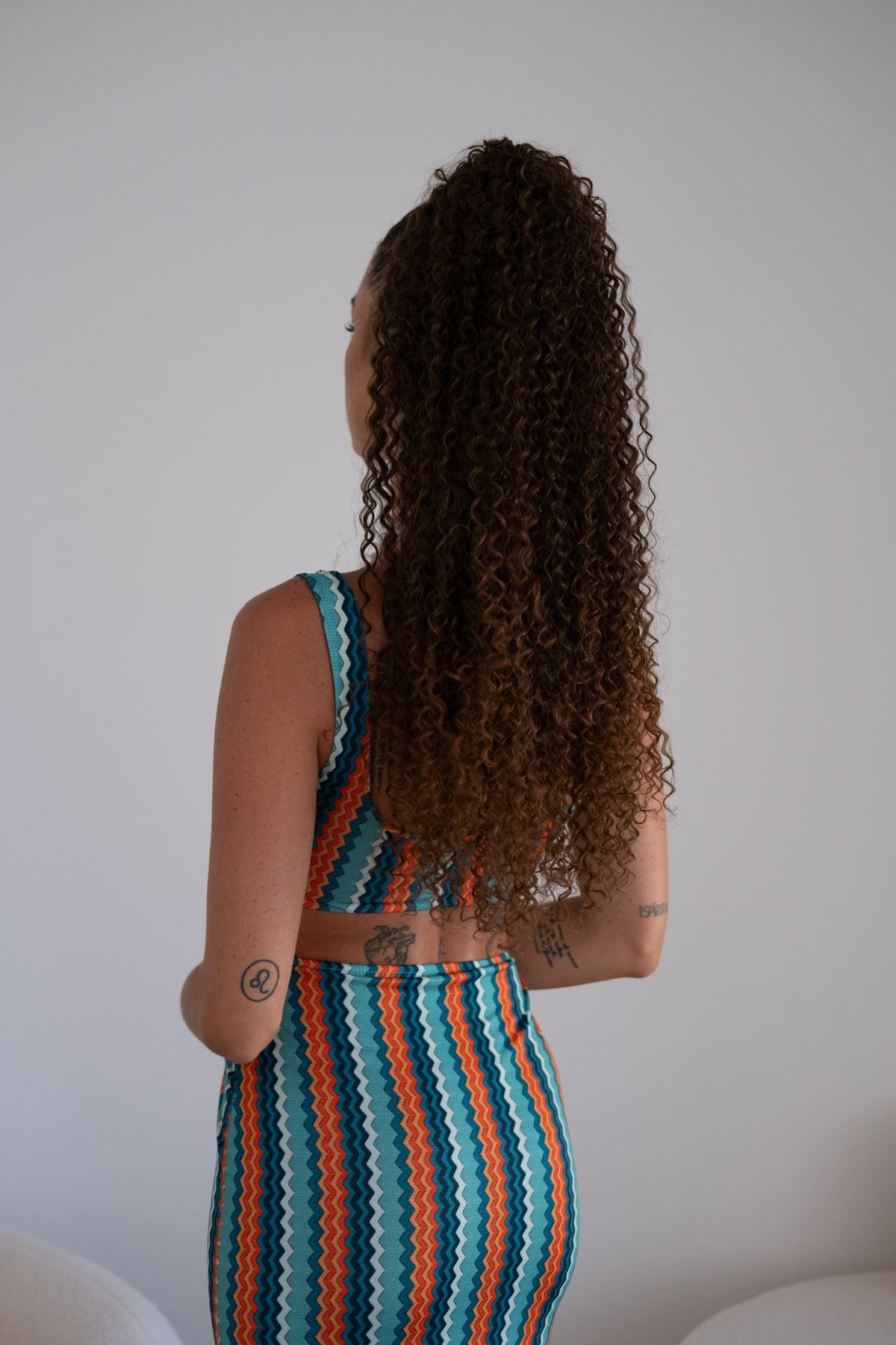 Coda #t2/30 Riccio afro con coulisse castano degradè