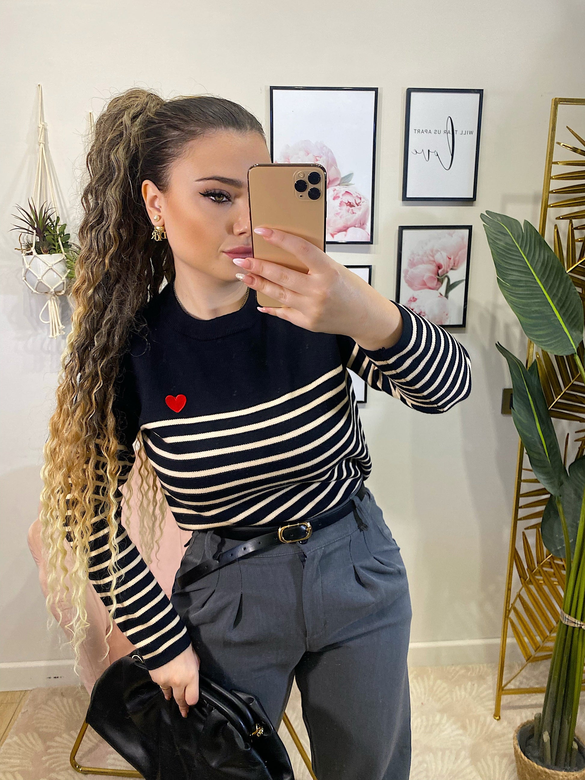 Pantalone grigio con polsino e cintura