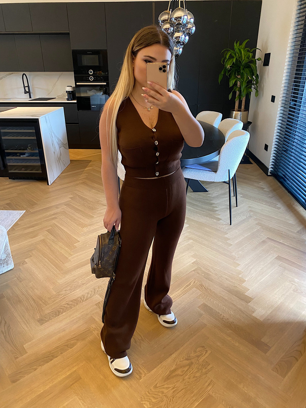 Completo gilet e pantalone choco
