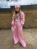 Bomber e pantalone rosa