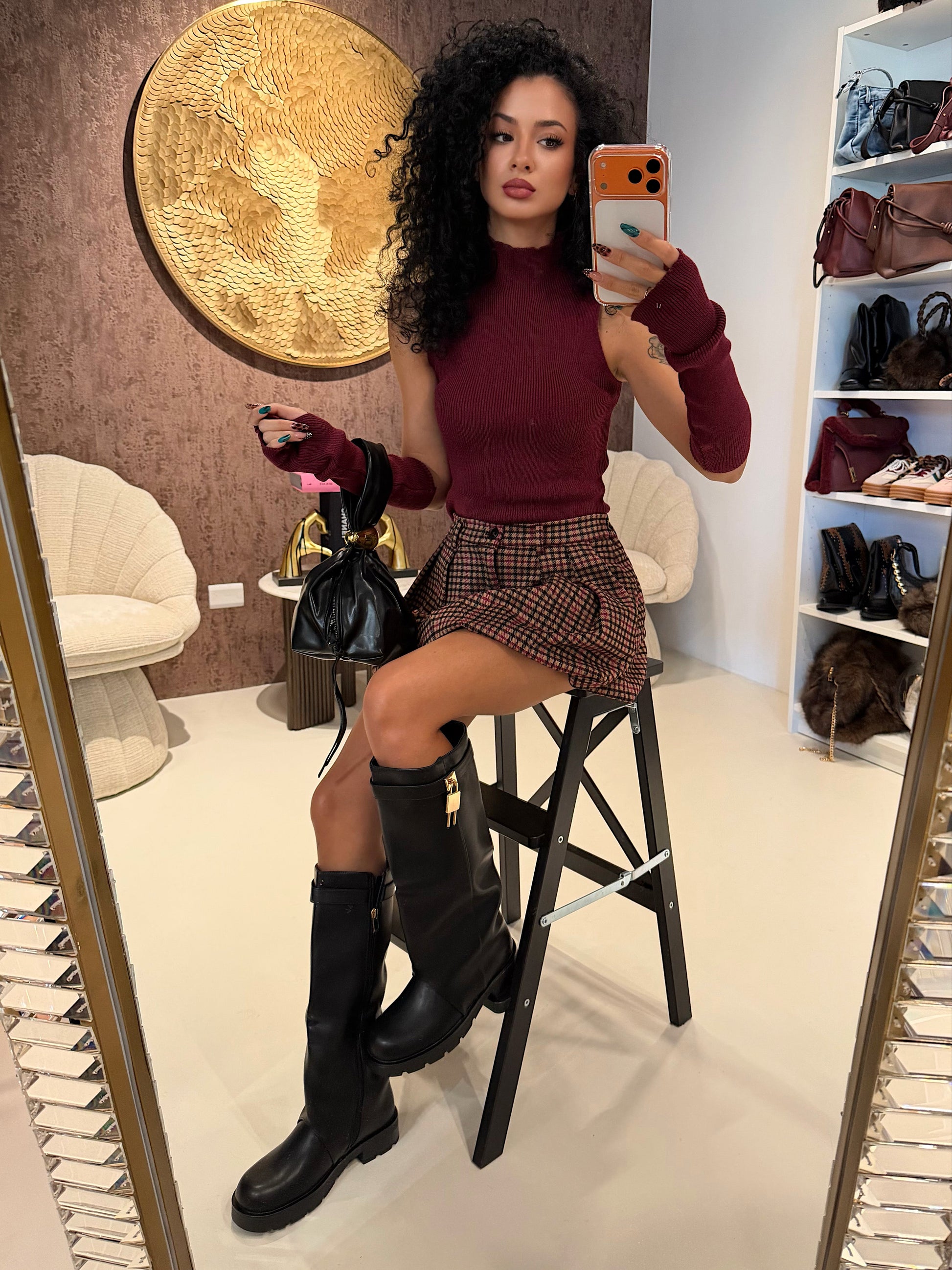 Top a Collo Alto con Manicotti Coordinati