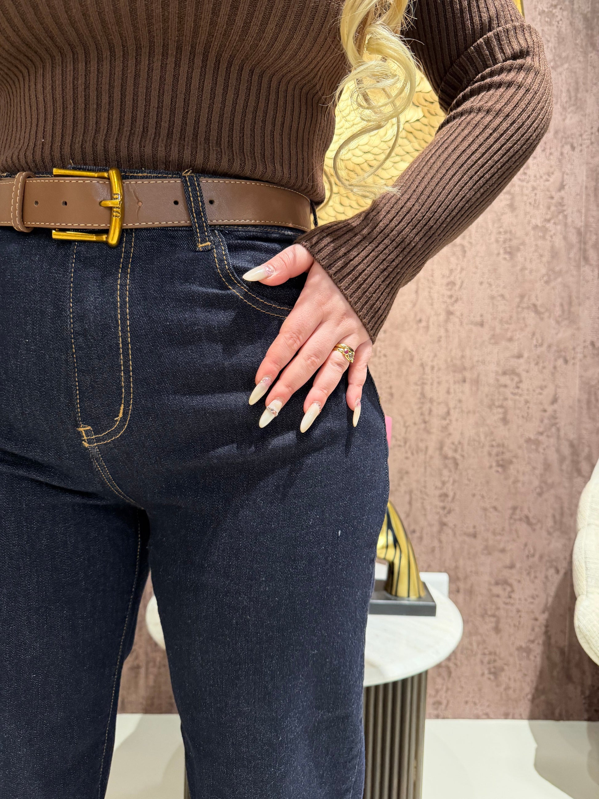 Jeans con cintura