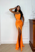 Abito a sirena con push up e incrocio arancio