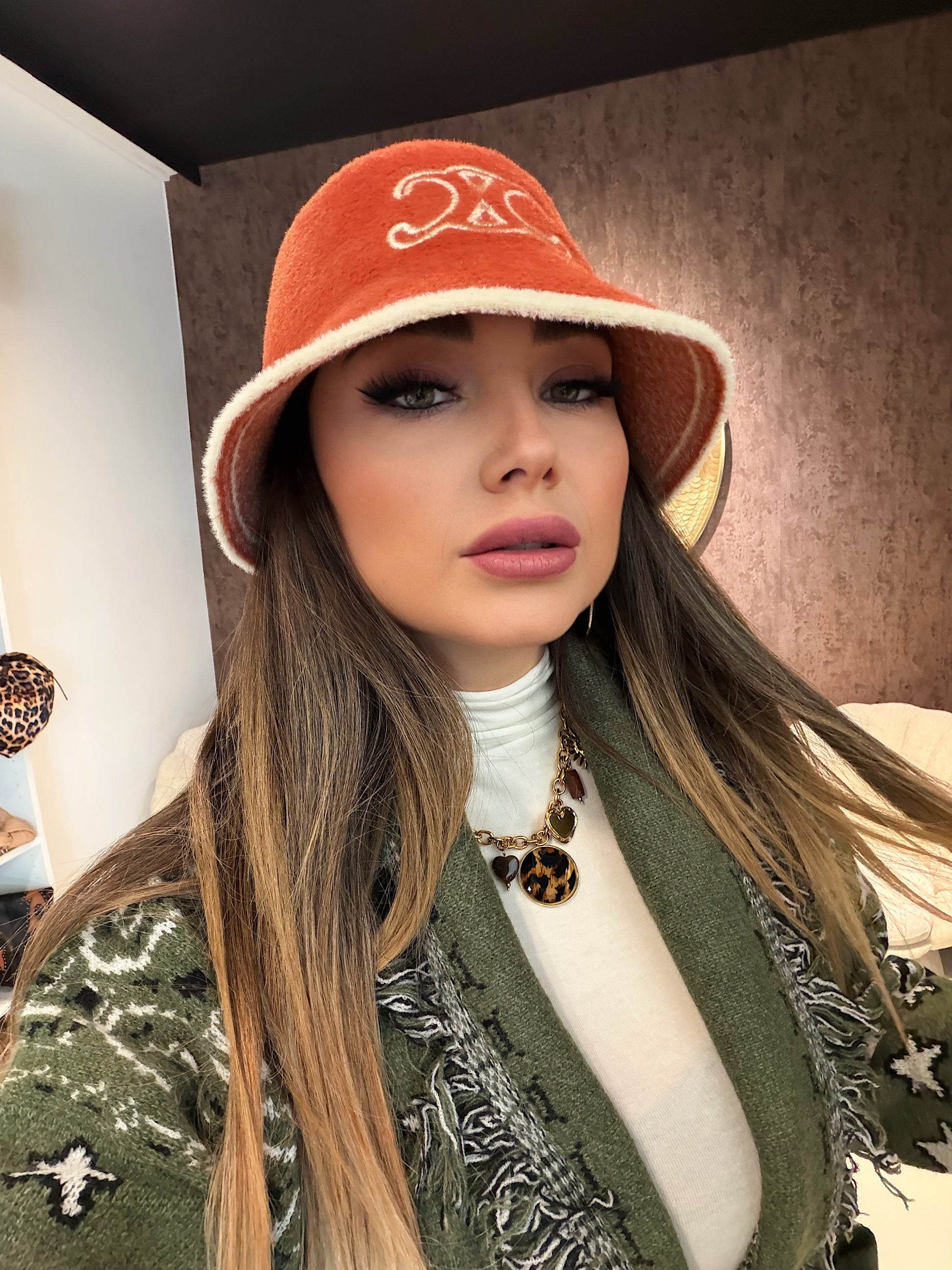 Cappelli sciarpe e guanti