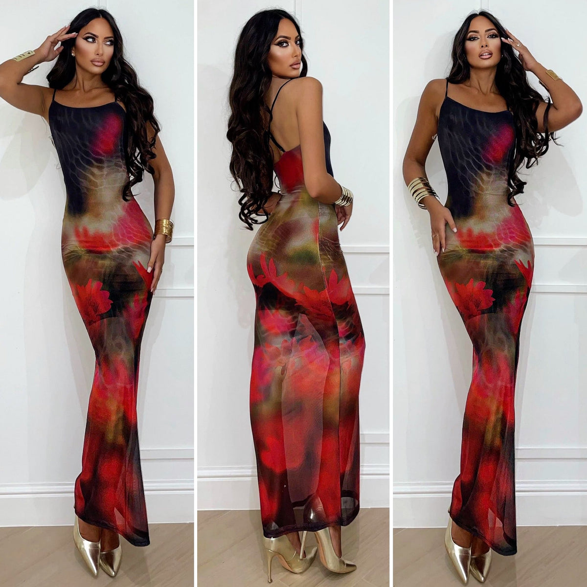 Abito in velo con fiori rossi