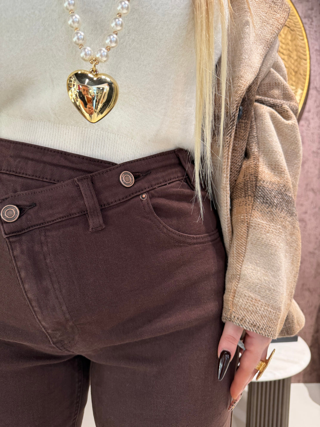 Jeans a Vita brown Asimmetrica Twist Up