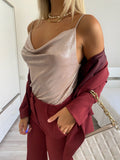 Top con scollo cipria