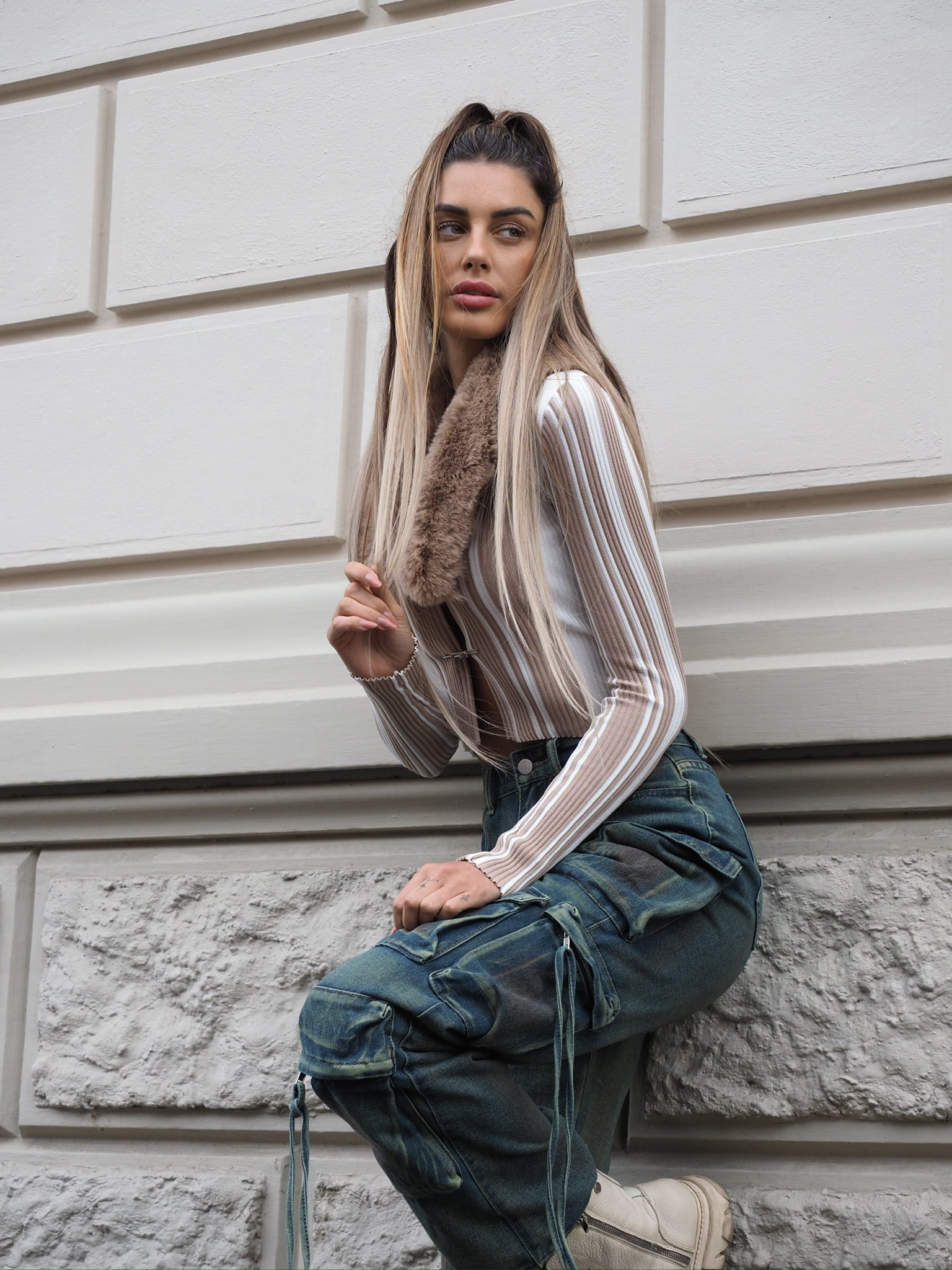 Maglione con pelliccia camel