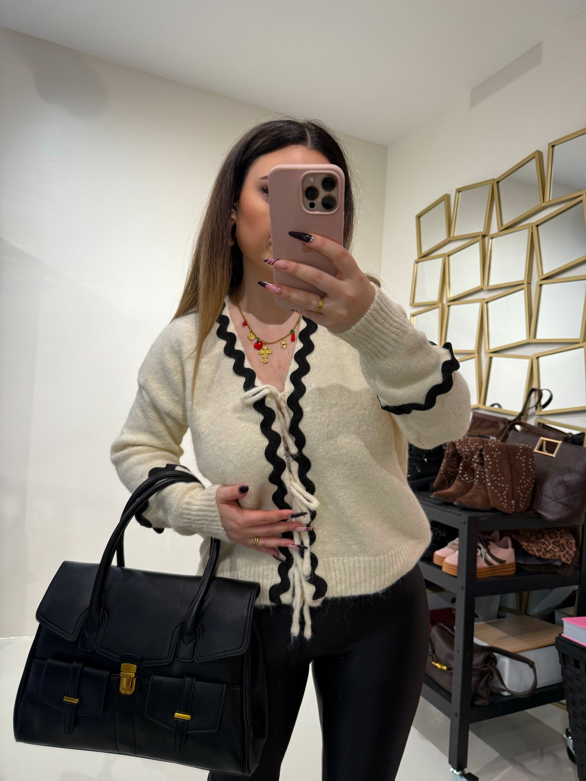 Cardigan con ricamo e lacci