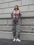 Cargo maxi con tasconi mimetico con rosa