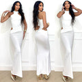 Abito lungo bianco con choker e apertura laterale